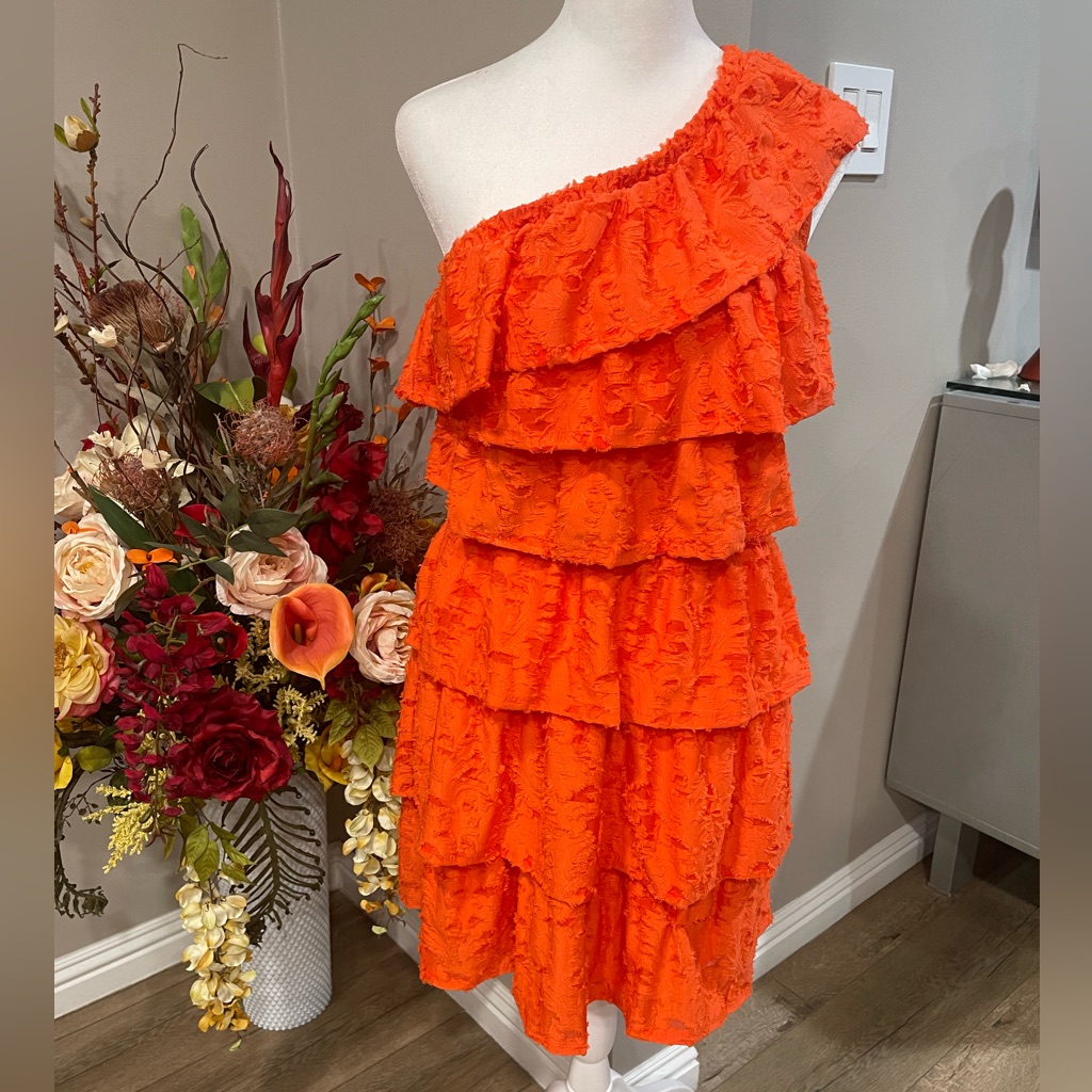 Nwt Lauren Conrad Tiered One Shoulder Dress Size Xs